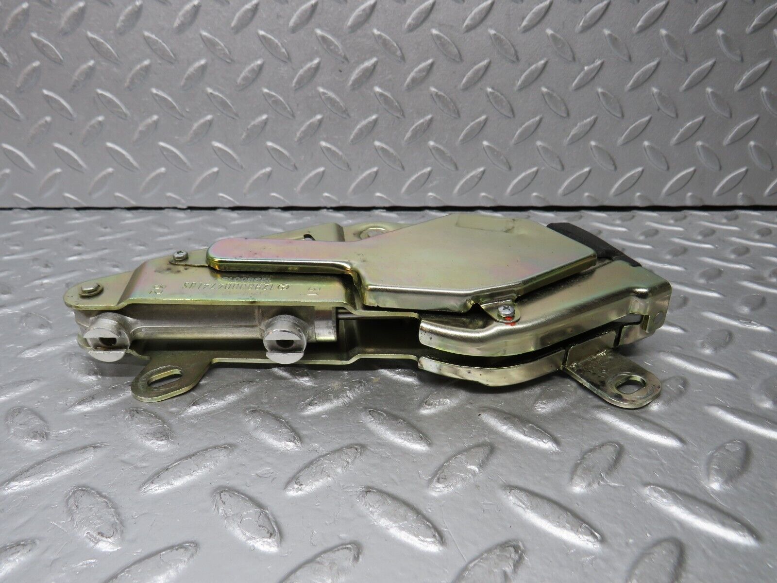 38351 Mercedes-Benz R129 280SL Coupe Roof Lock Right Side 1298001674 1298000474