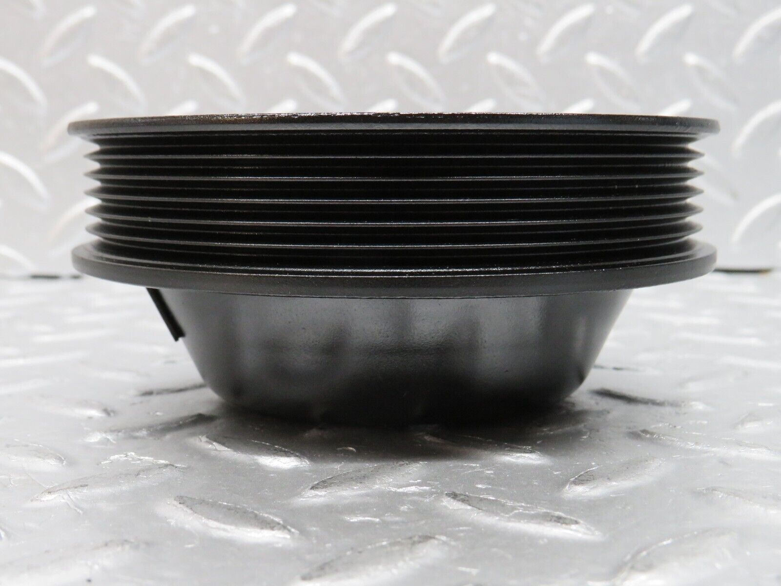 32547 Mercedes-Benz S124 300TE Wagon Water Pump Pulley 1264600379