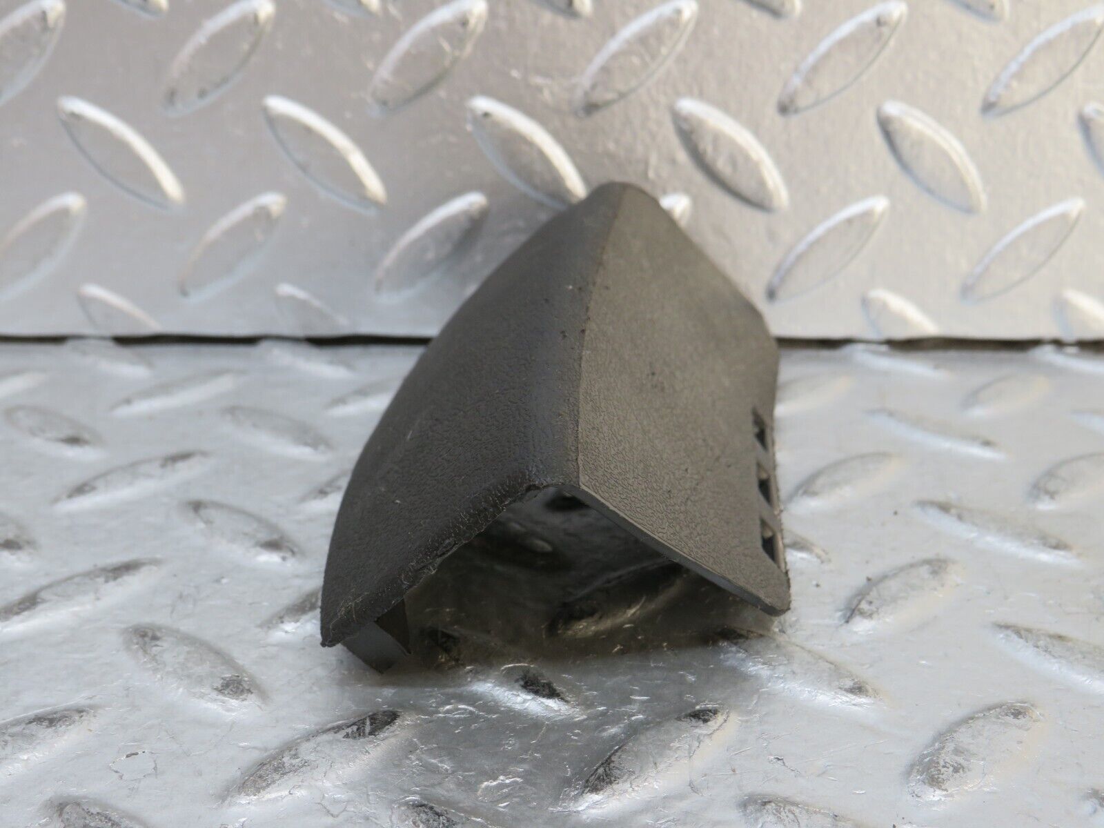 28330 Mercedes-Benz S123 240D Wagon Front Seat Trim Black 1239193320