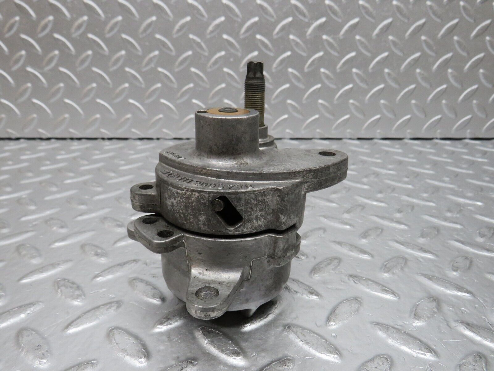 31357 Mercedes-Benz S124 220TE Wagon Belt Tensioner 1112000770