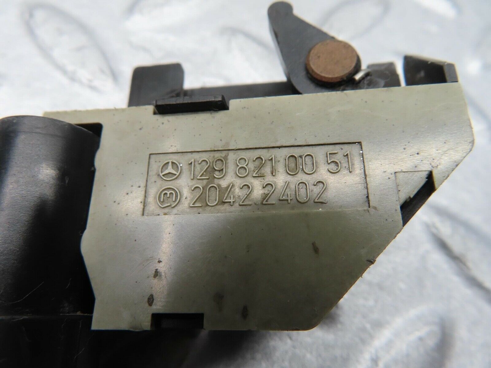 12020 Mercedes-Benz R129 300SL Coupe Bonnet Alarm Switch 1298210051