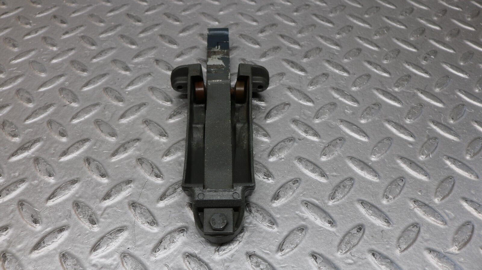 37274 Mercedes-Benz W109 300SEL Door Safety Check Strap 1087330027