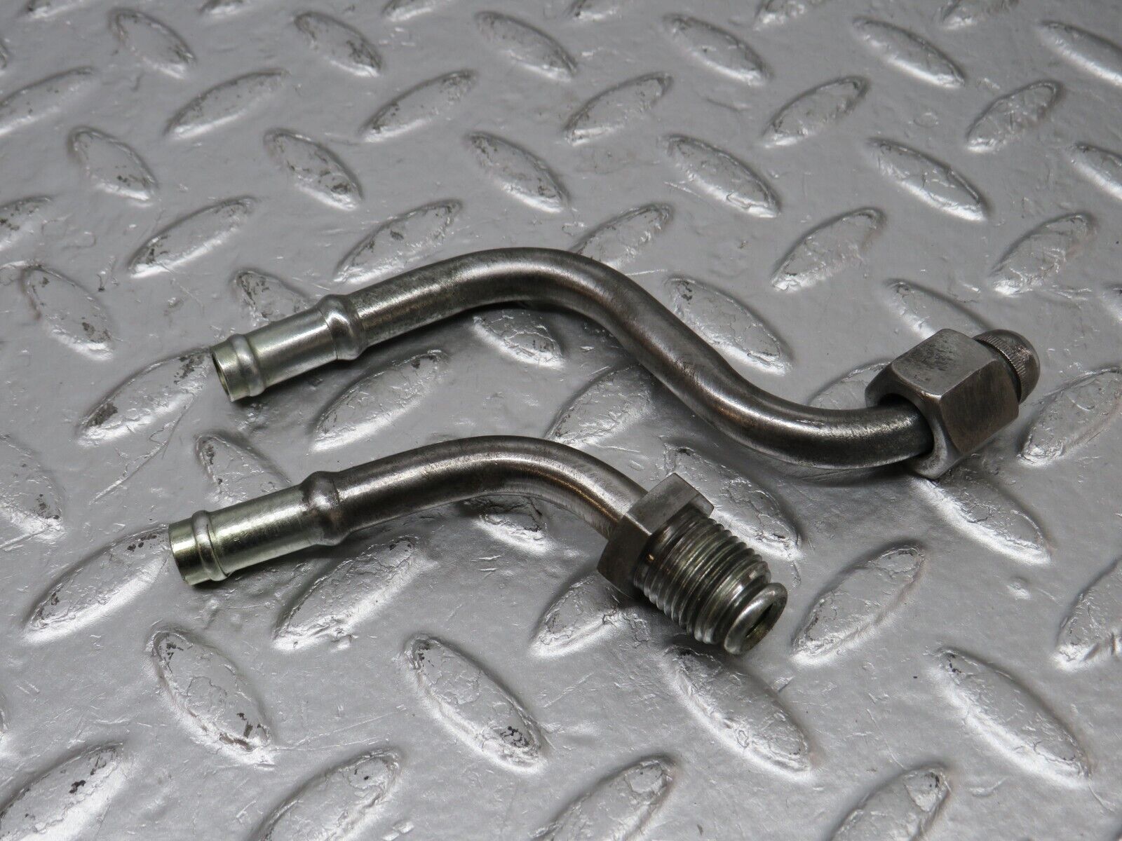 34180 Mercedes-Benz W124 260E Power Steering Hose Pipe