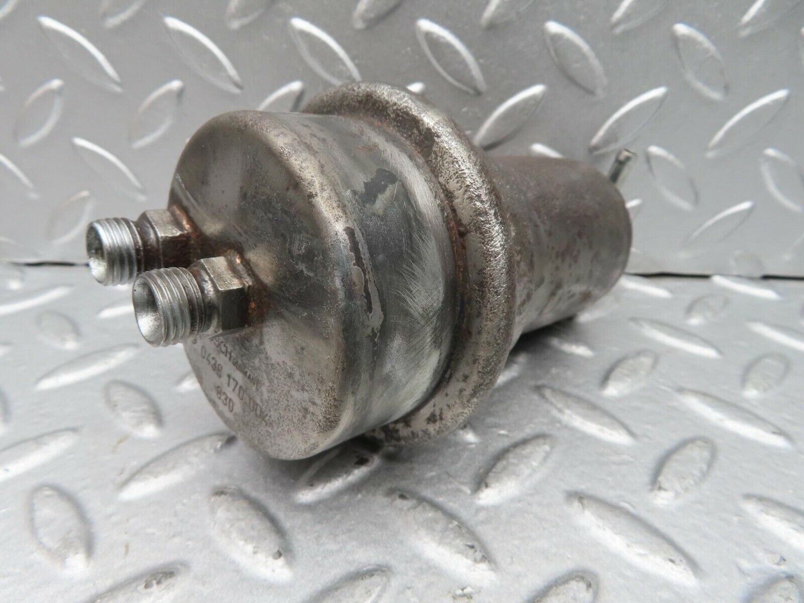 14436 Mercedes-Benz W116 350SE Fuel Pressure Regulator Bosch 0438170004