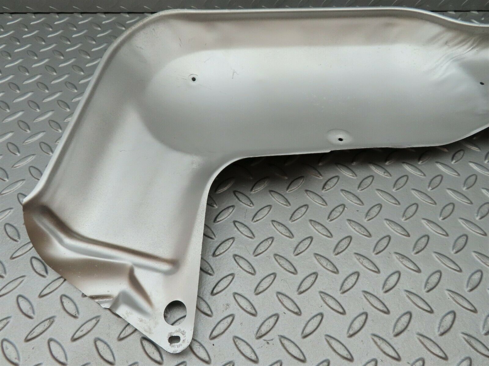 3998 Mercedes-Benz S123 200T Wagon Exhaust Heat Shield