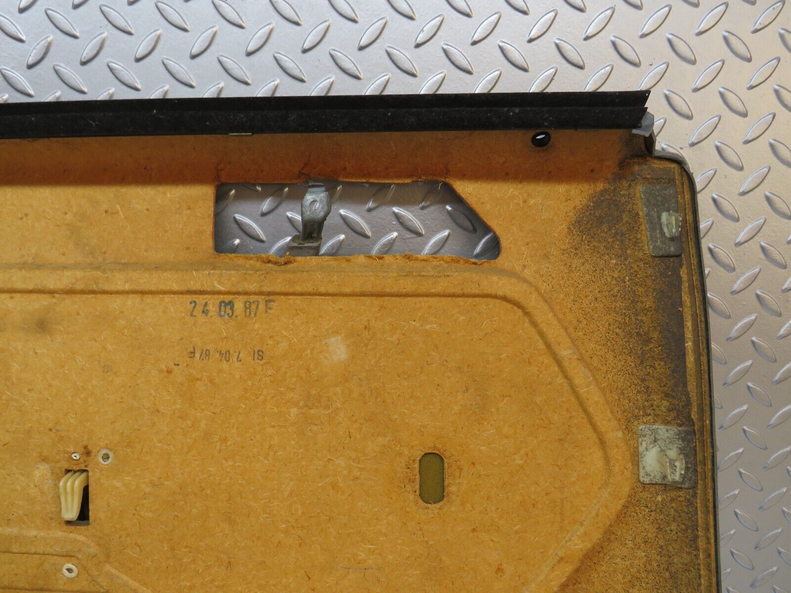 32341 Mercedes-Benz S124 300TE Wagon Rear Right Door Card Grey