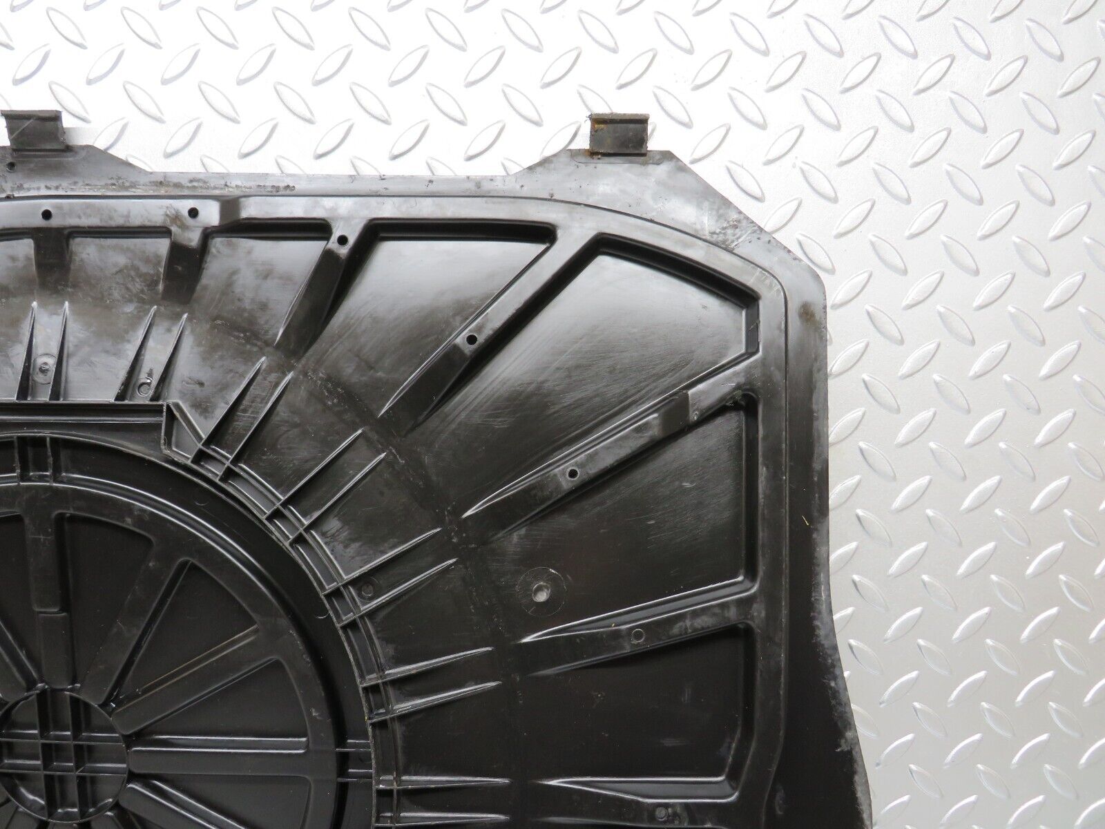 25167 Mercedes-Benz W201 190D Boot Trunk Spare Wheel Cover 2016931633