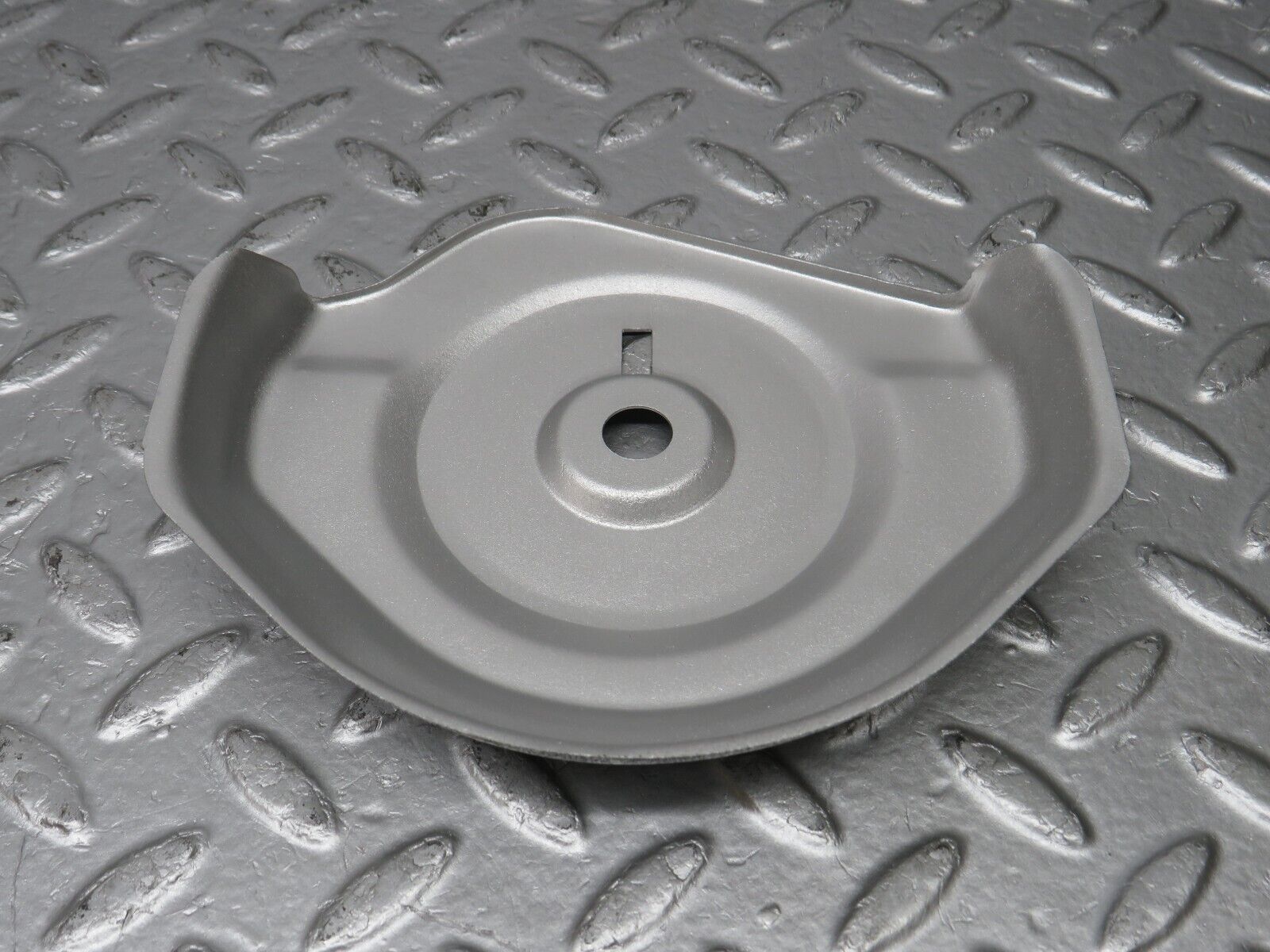 39606 Mercedes-Benz R129 320SL Coupe Engine Mount Bracket Heat Shield