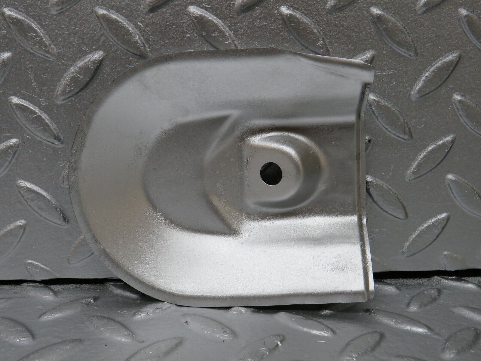 34084 Mercedes-Benz W124 260E Engine Mount Bracket Heat Shield Cover