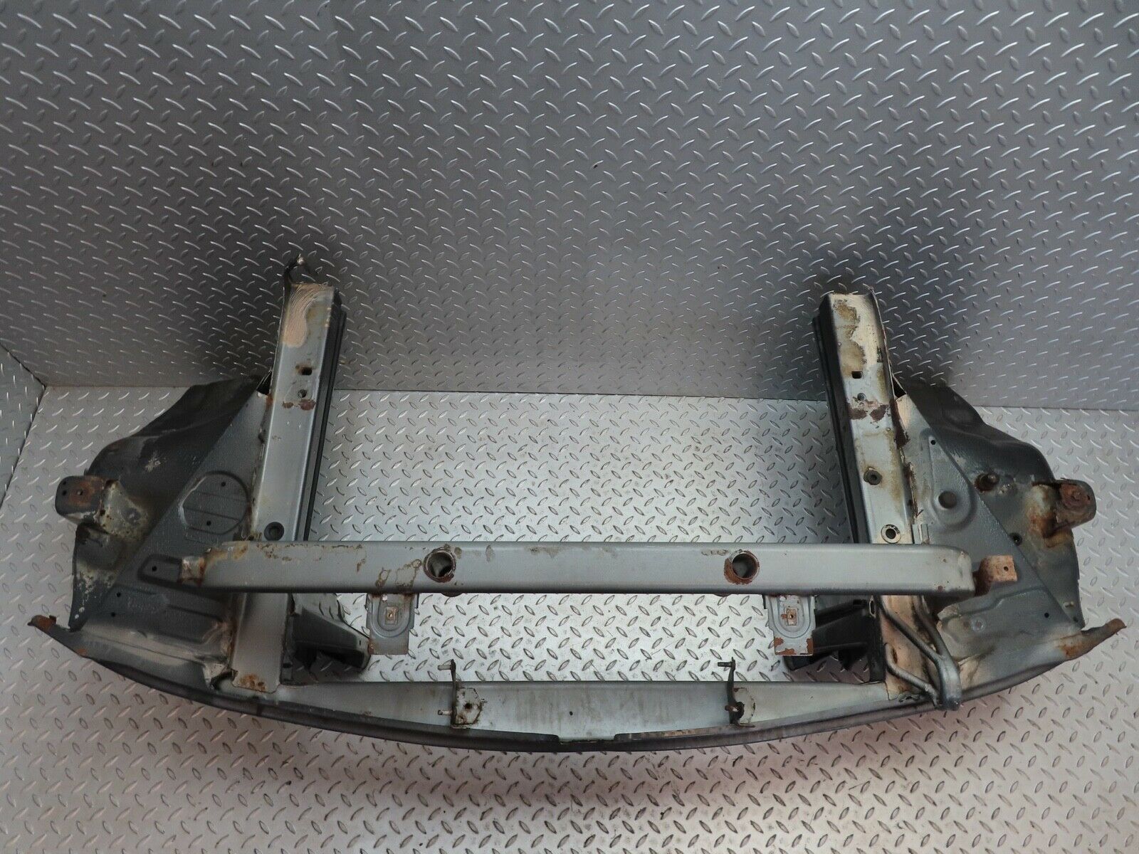 17413 Mercedes-Benz R129 300SL Coupe Front Panel