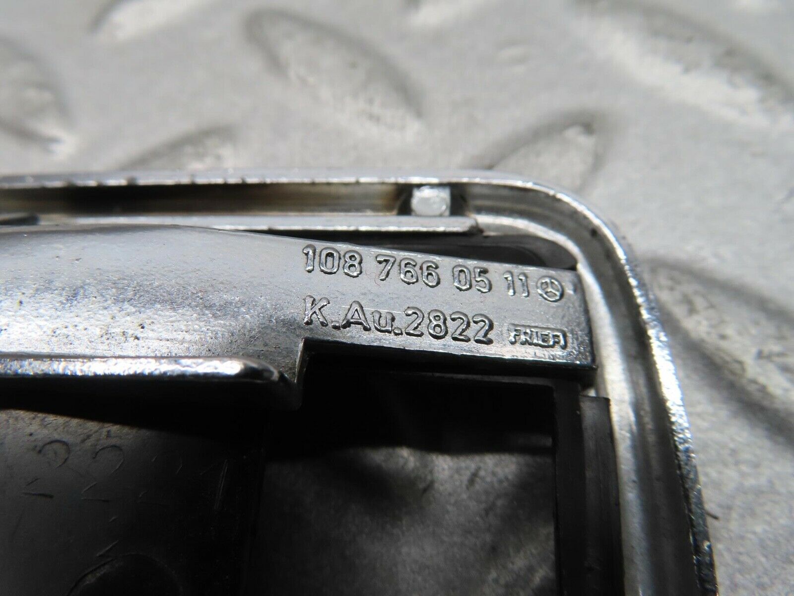 12266 Mercedes-Benz W108 280SE 3.5 Chrome Frame For Door Handle 1087660511