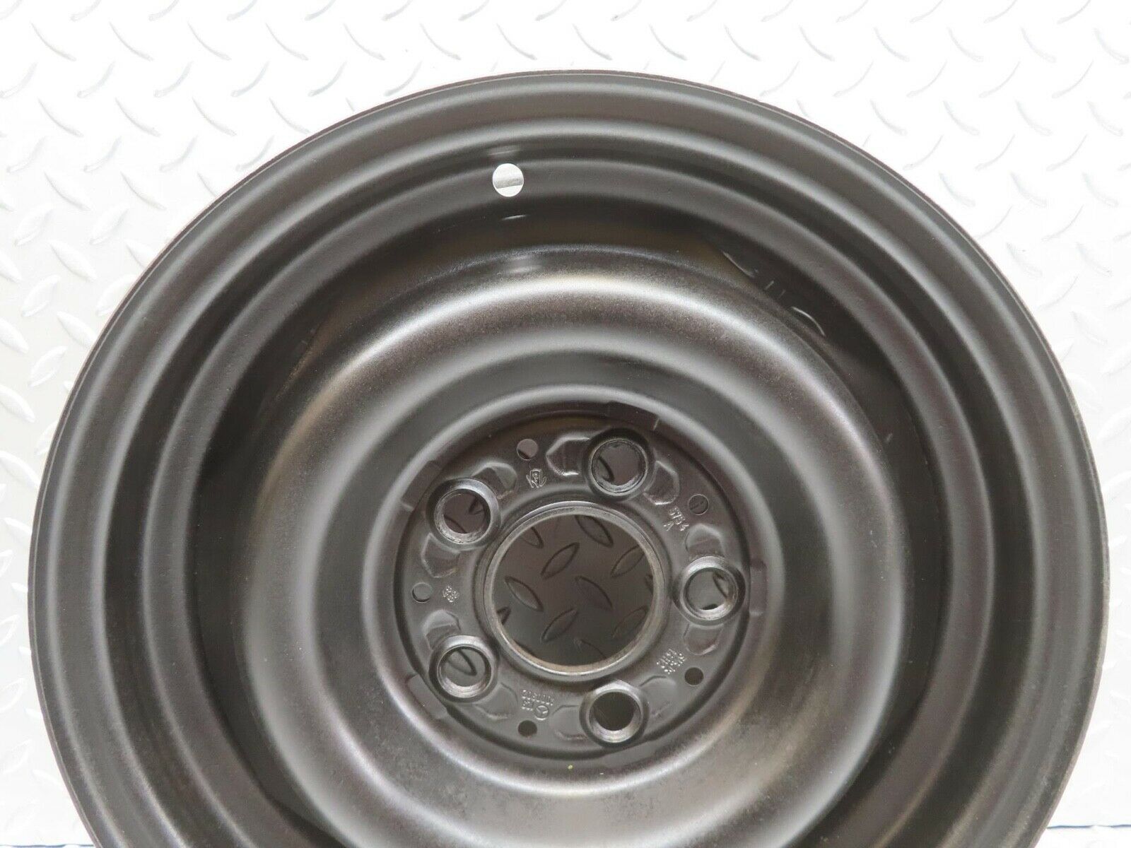 13236 Mercedes-Benz Steel Wheel 5.5Jx14H2 ET30 5x112 1234000302