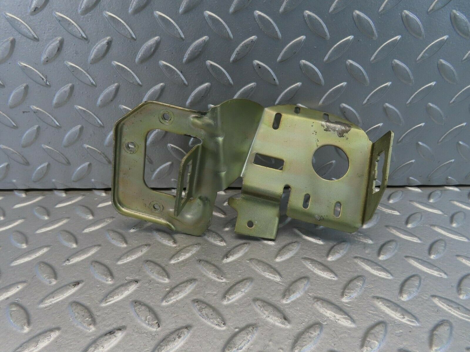 10889 Mercedes-Benz W123 230E Relay Junction Box Mounting Bracket Under Dash