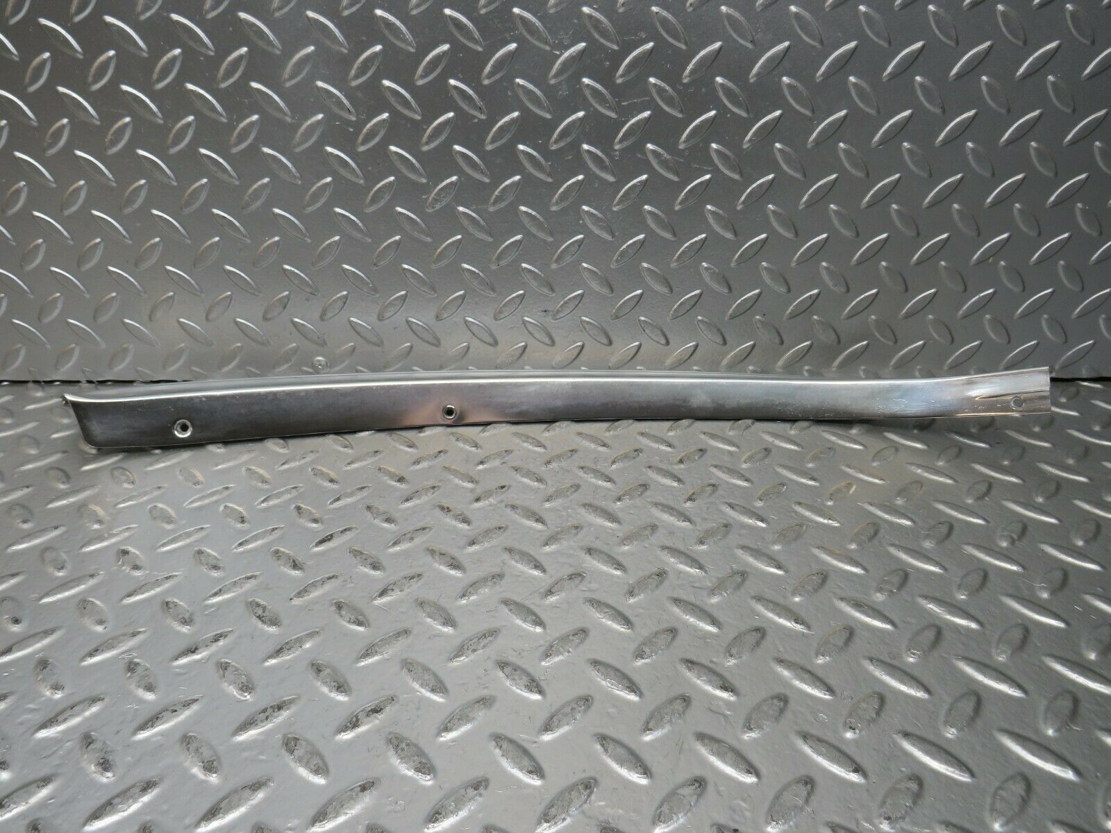 23366 Mercedes-Benz W116 350SE C Pillar Chrome Moulding Trim Right Side