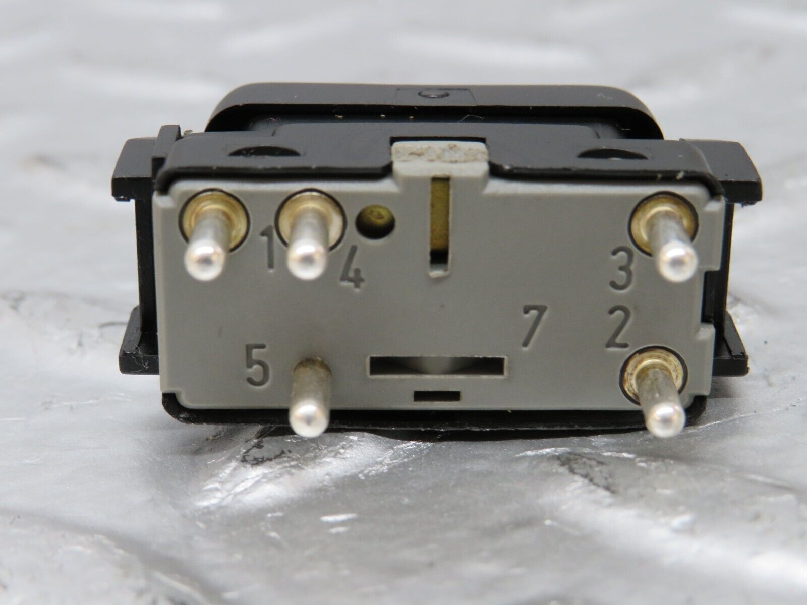 25810 Mercedes-Benz W124 280E Front Left Electric Window Switch 1248208910