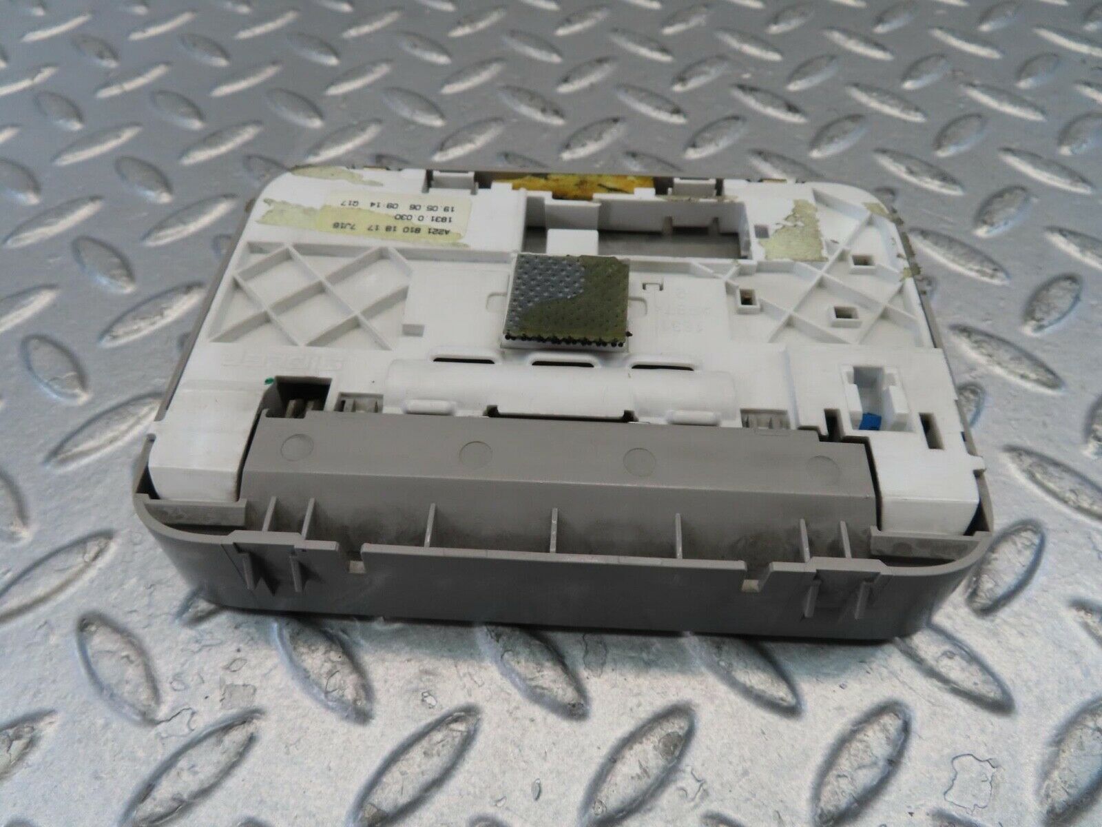 11097 Mercedes-Benz W221 S320 Interior Roof Mirror Rear 2218101817