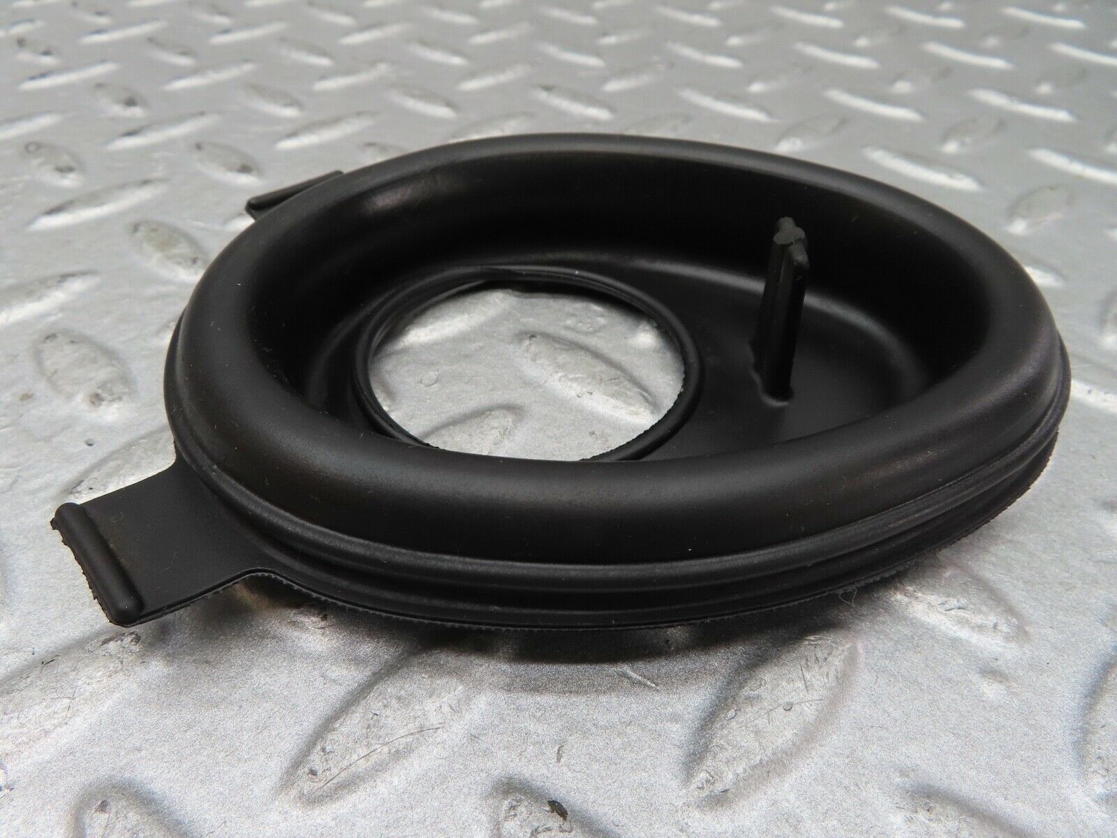 17247 Mercedes-Benz R129 300SL Coupe Fuel Tank Filler Gasket 1294710481