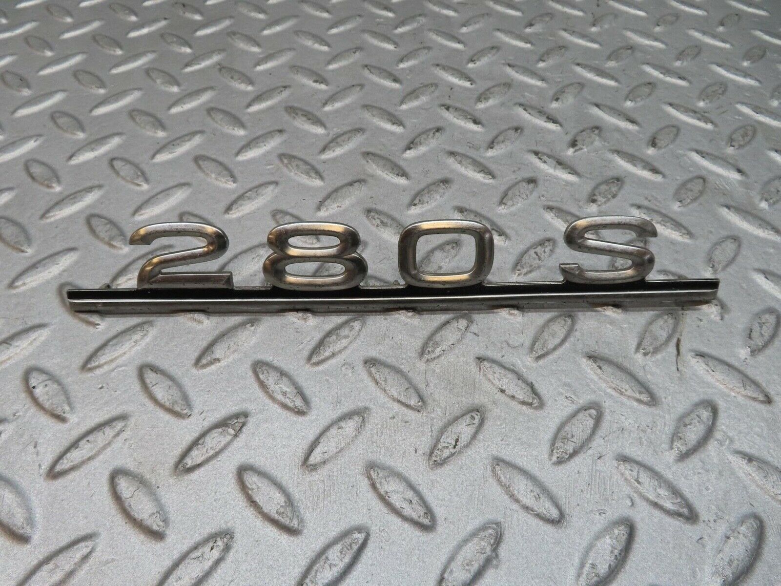 12475 Mercedes-Benz W108 Trunk Badge 280S Emblem