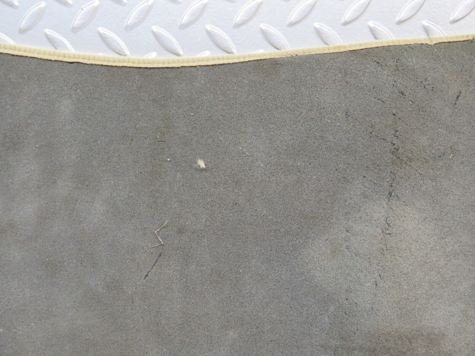 38375 Mercedes-Benz R129 280SL Coupe Front Left Floor Mat Beige