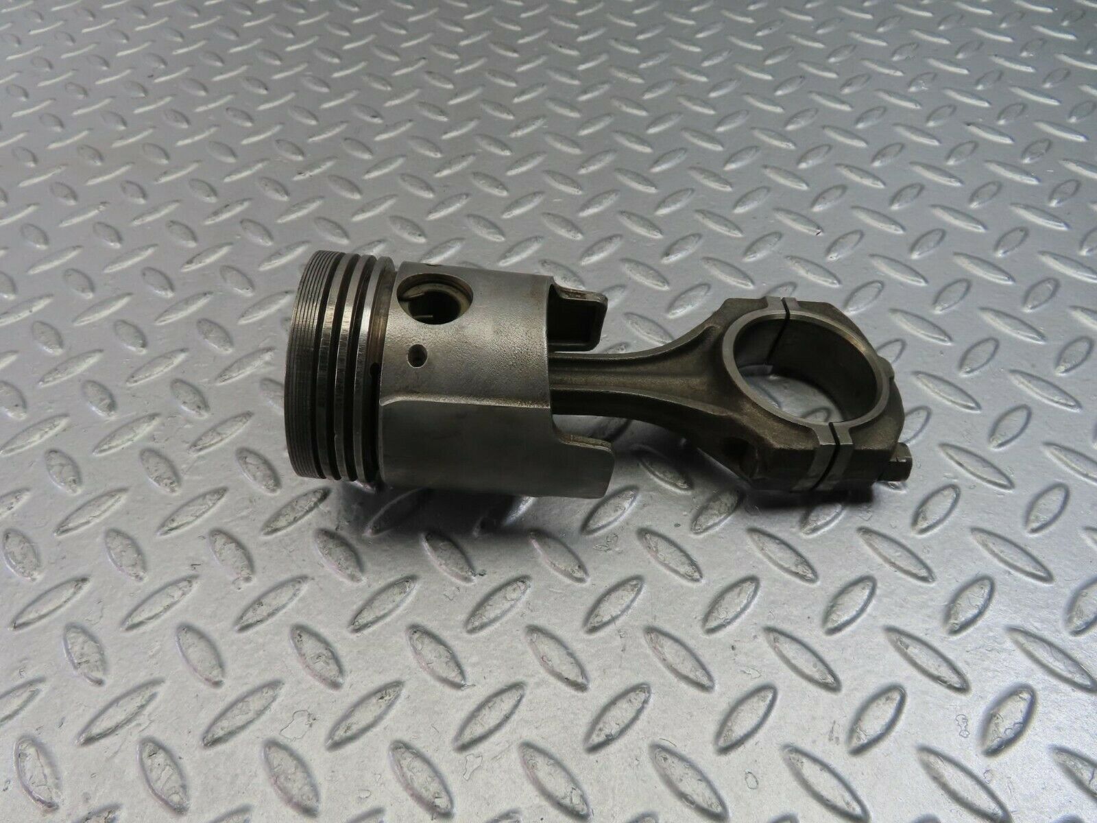 10204 Mercedes-Benz W111 220SE Piston With Connecting Rod 79.97 mm