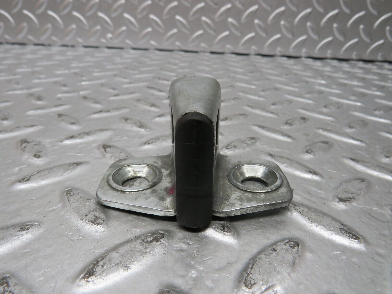 26614 Mercedes-Benz C124 220CE Coupe Door Lock Latch