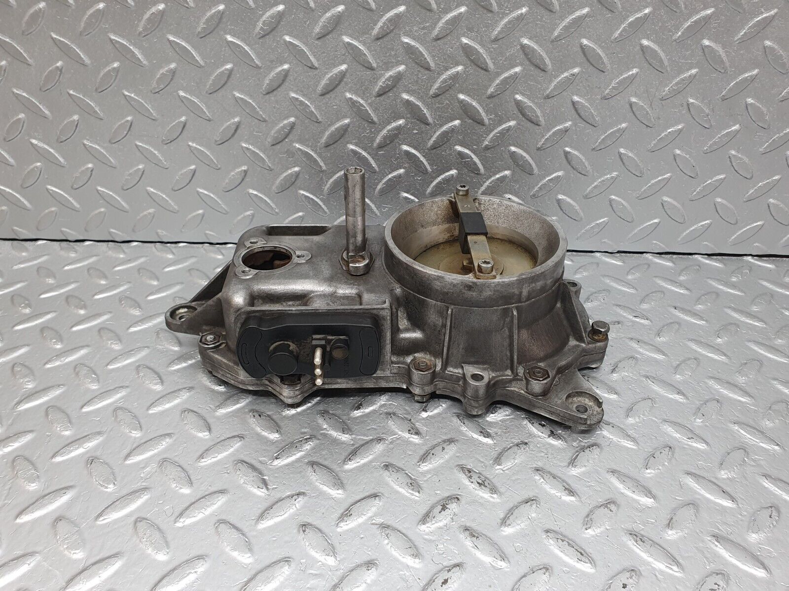 41095 Mercedes-Benz W126 300SE Air Flow Mass Meter Sensor Bosch 1031410345 0438121033 1160700274