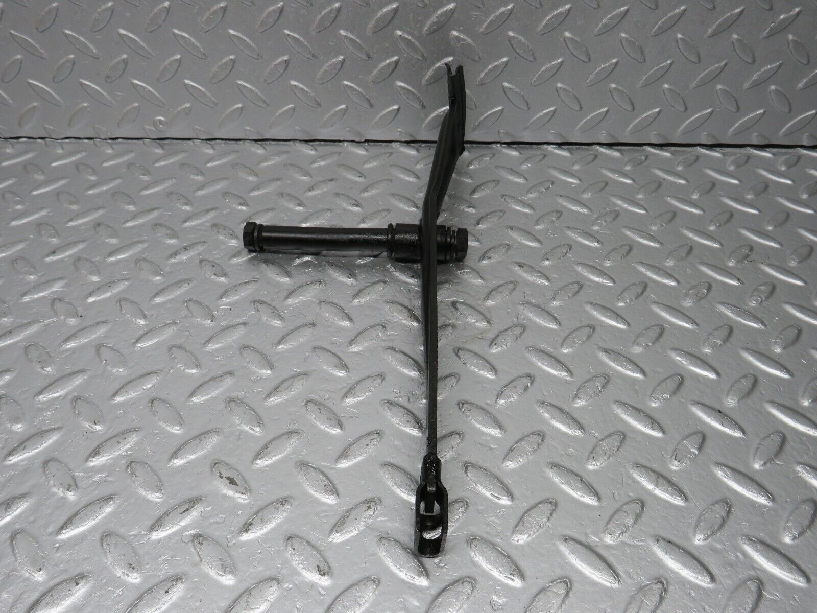 40417 Mercedes-Benz W110 230 Handbrake Regulator