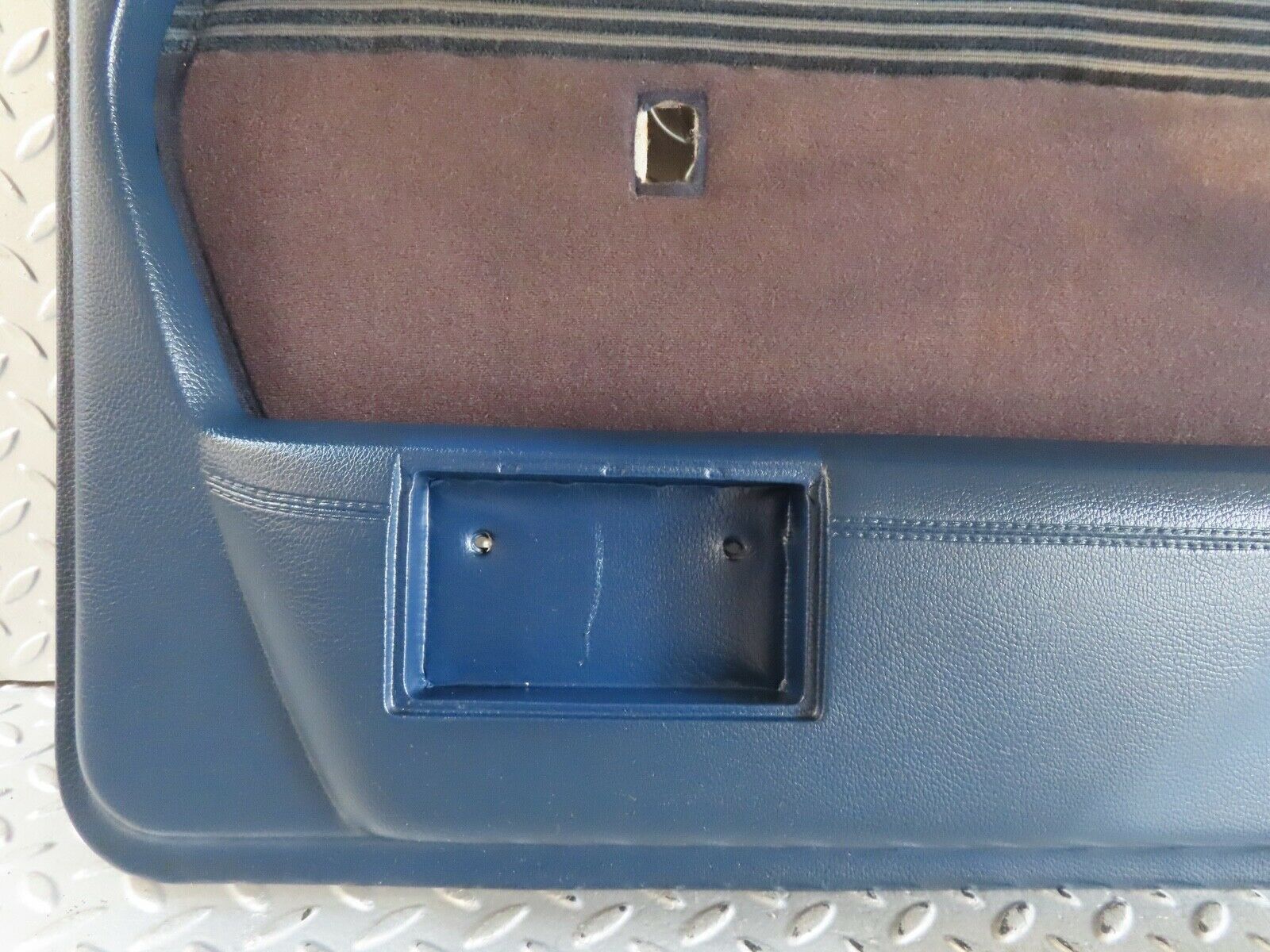 17740 Mercedes-Benz W116 450SEL Rear Right Door Card Blue