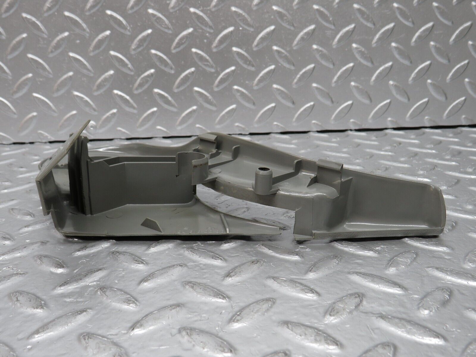 32601 Mercedes-Benz S124 300TE Front Right Driver Seat Trim Grey 1249182230