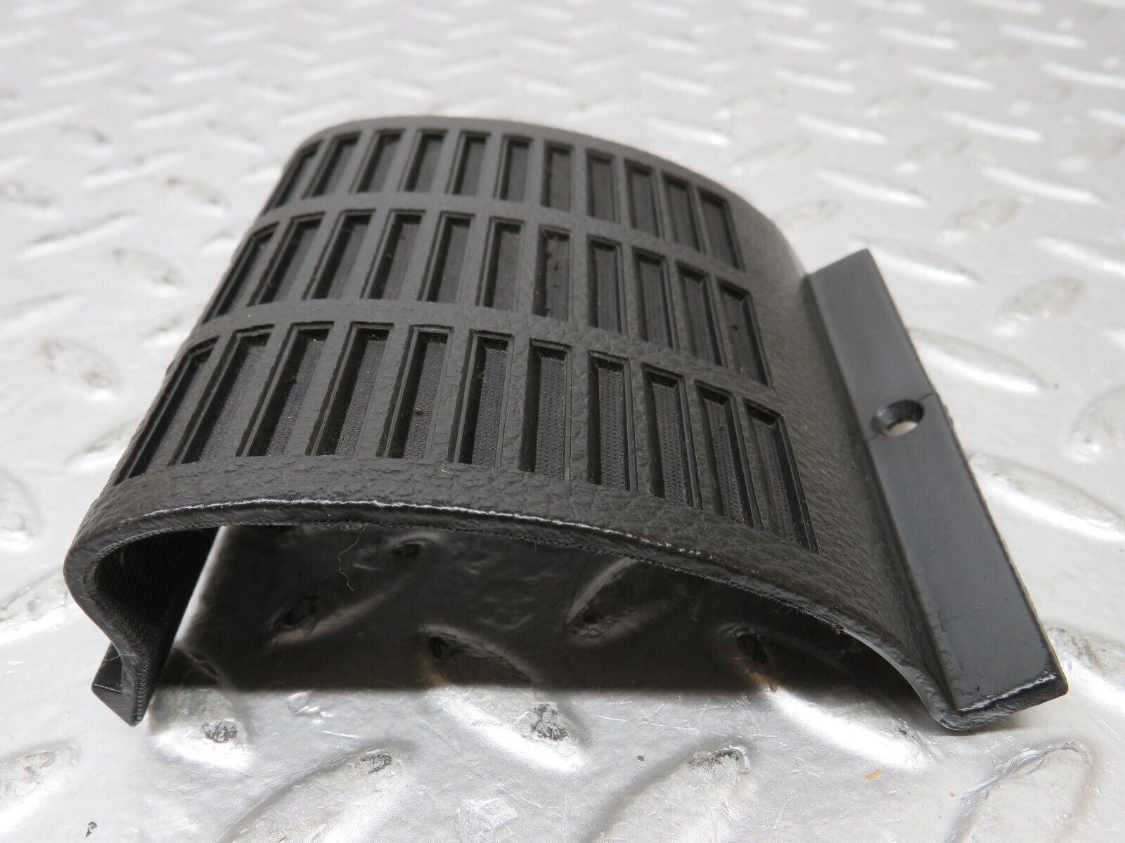 26191 Mercedes-Benz W116 450SE Dashboard Speaker Cover Left Side 1166801739