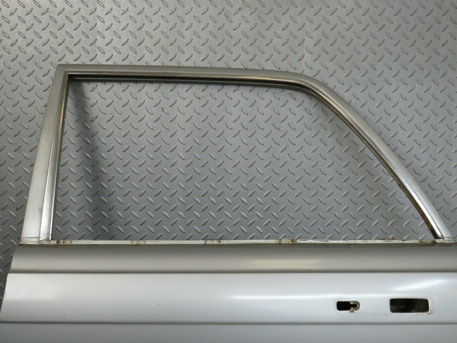 23274 Mercedes-Benz W116 350SE Rear Left Door