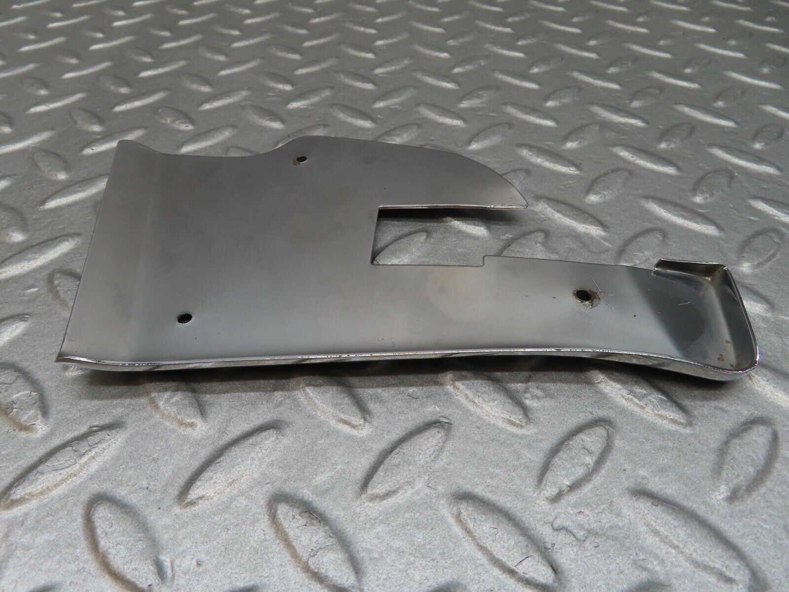 13976 Mercedes-Benz C107 280SLC Right Door Chrome Cover