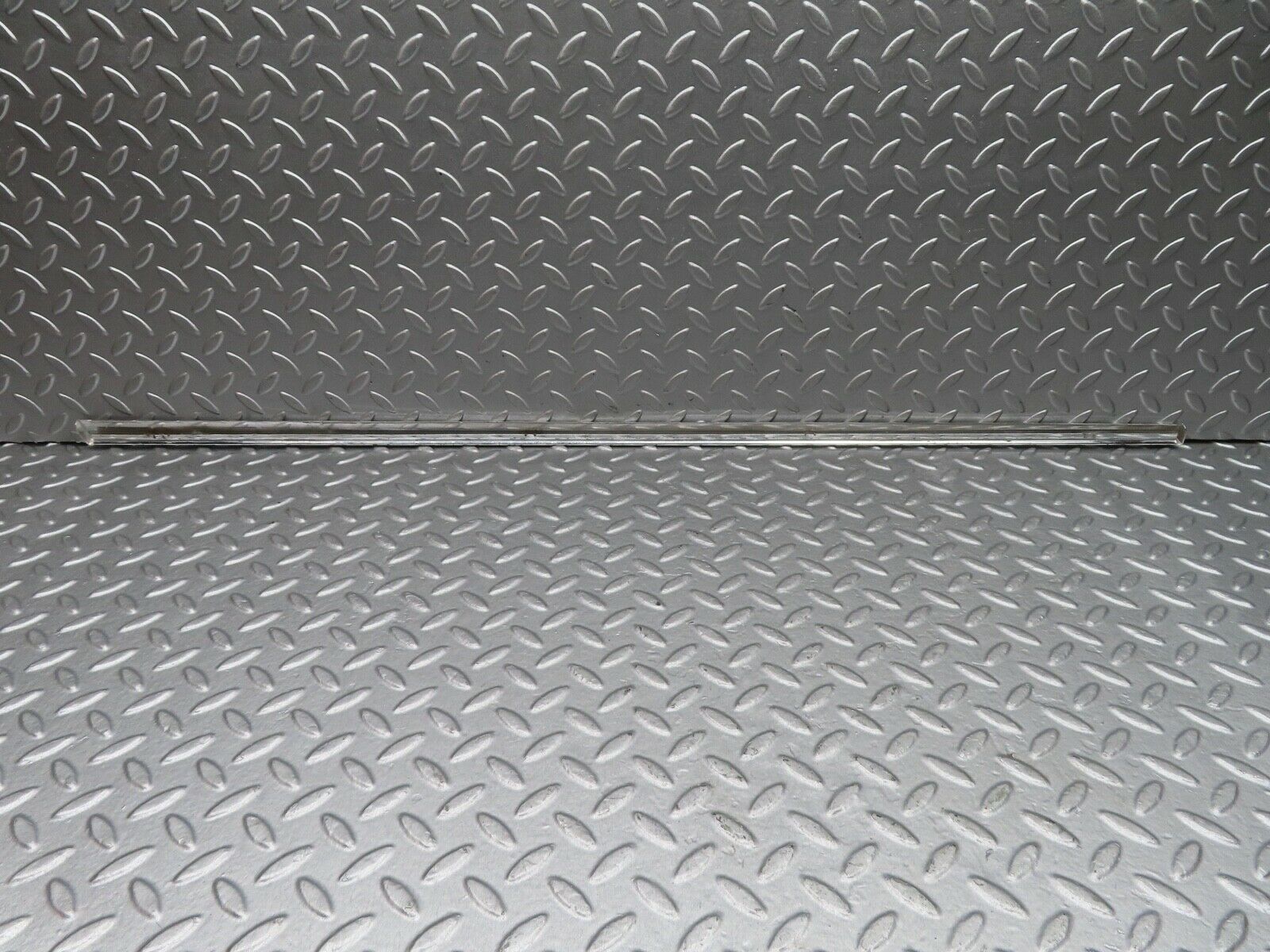 18141 Mercedes-Benz W123 200 Rear Right Door Chrome Moulding Trim