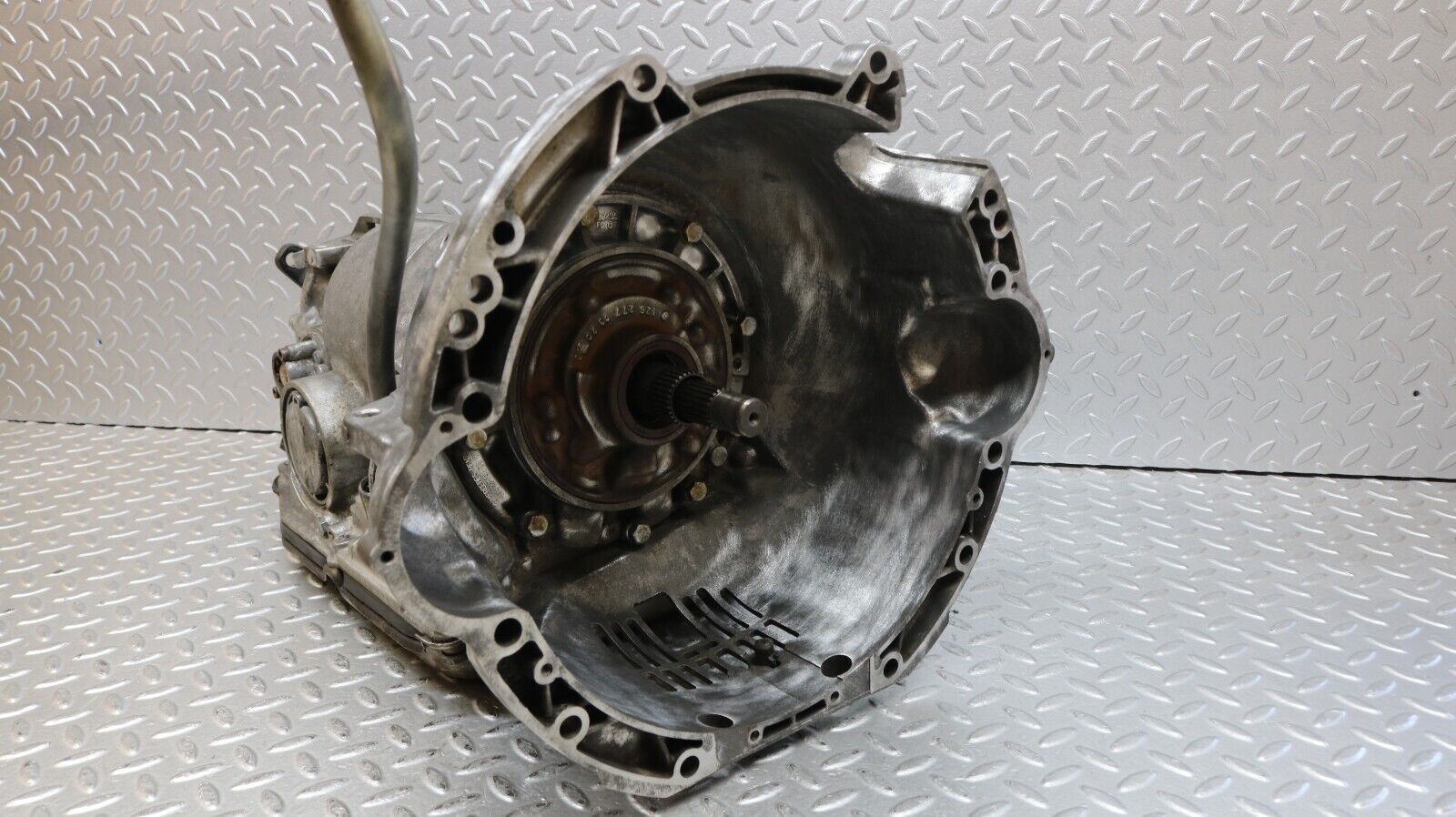 37179 Mercedes-Benz C126 420SEC Coupe Automatic Gearbox 722.324 1262707101 1262770320 1262713101