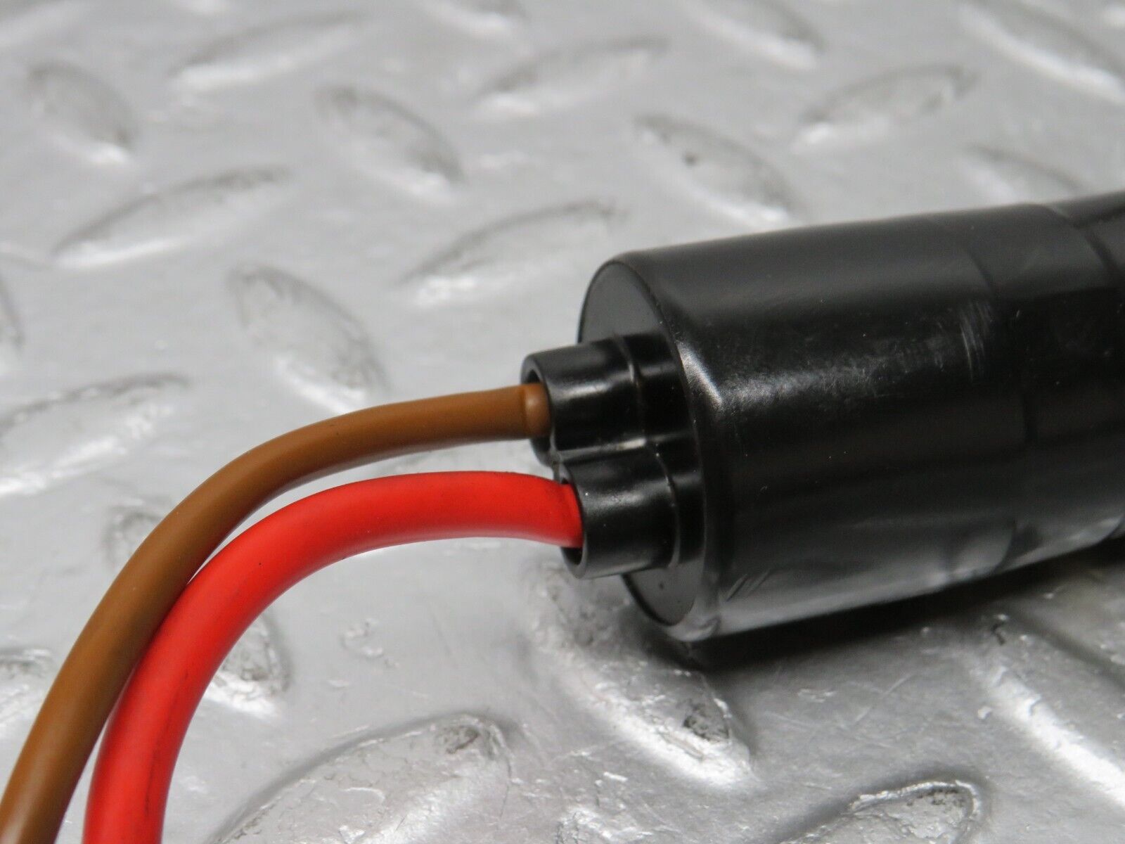 38418 Mercedes-Benz R129 280SL Coupe Condenser Relay 1295470101