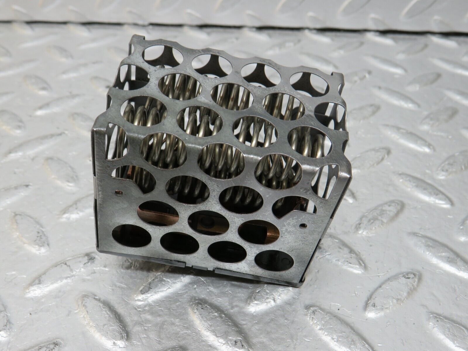 34779 Mercedes-Benz W210 320E Heater Blower Resistor 0008212260