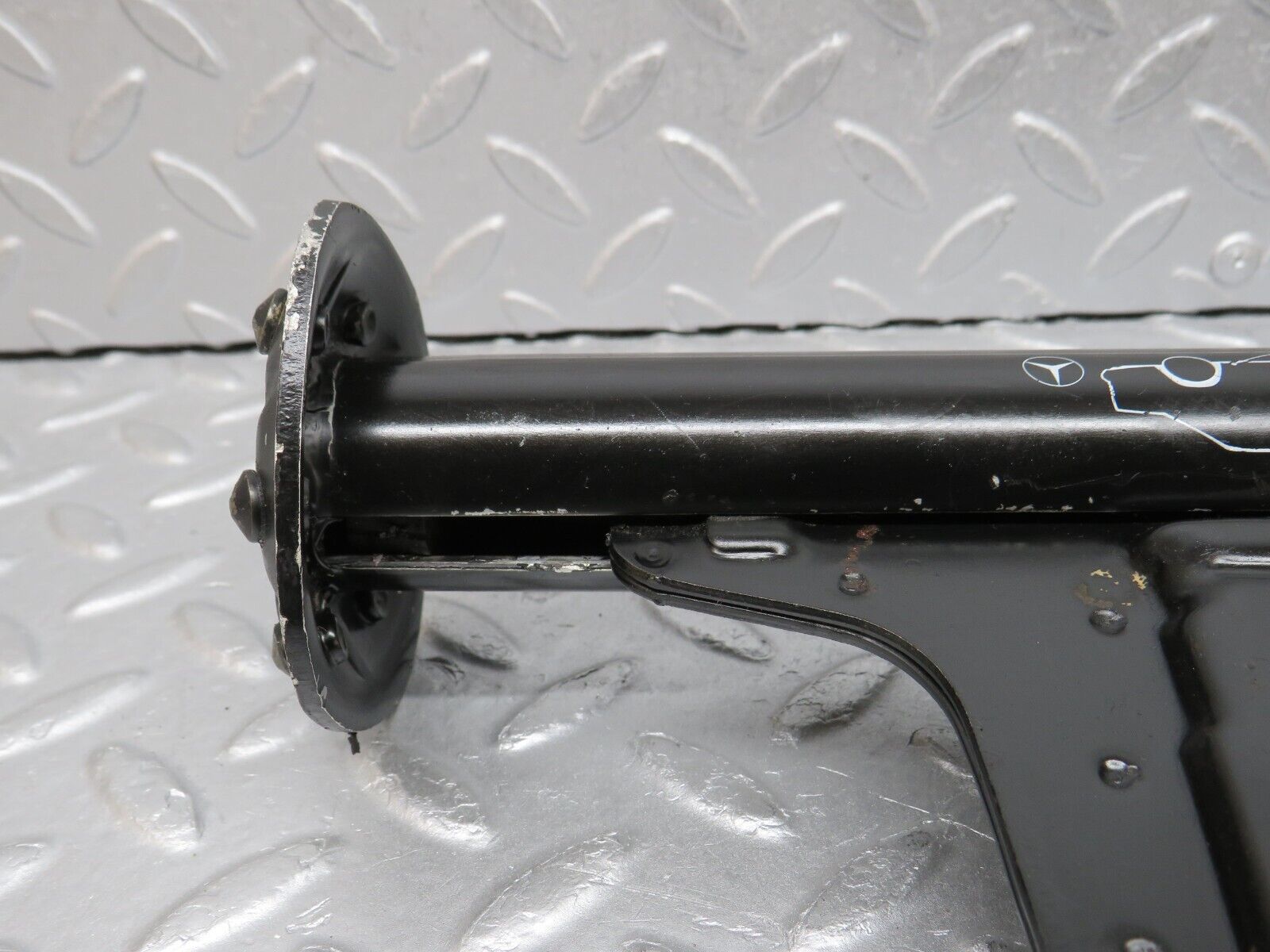 38506 Mercedes-Benz R129 280SL Coupe Car Jack 1295830015