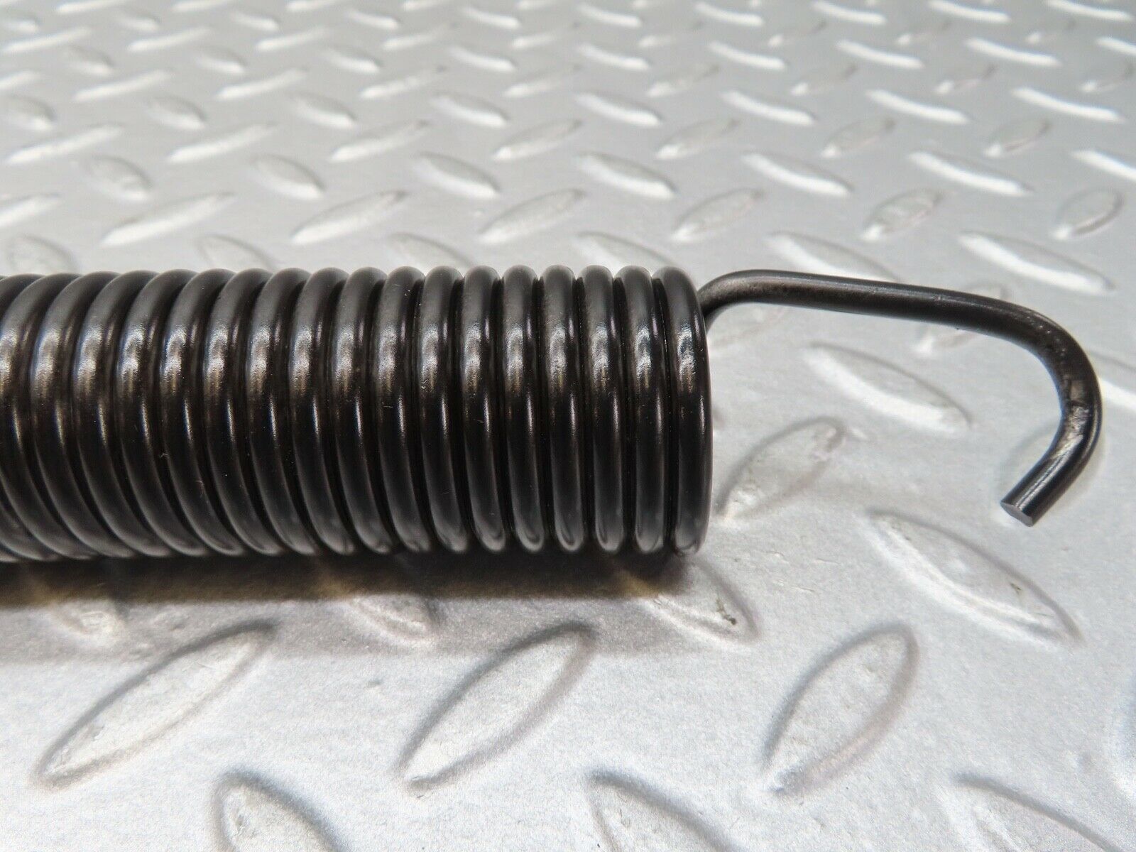 17000 Mercedes-Benz C123 280CE Coupe Trunk Hinge Spring