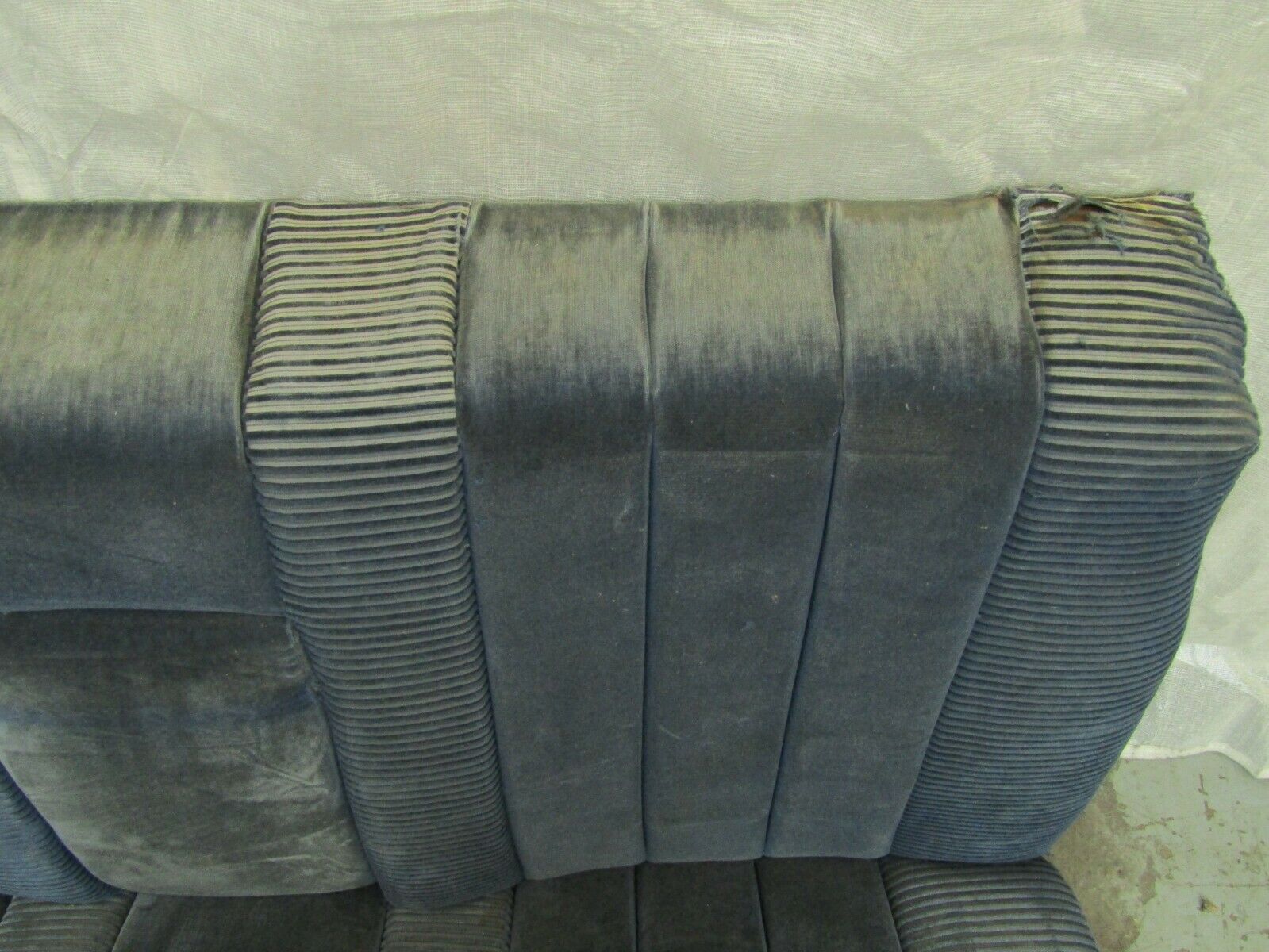 3257 Mercedes-Benz C107 350SLC Coupe Coupe Rear Seat Blue Fabric 1079240216