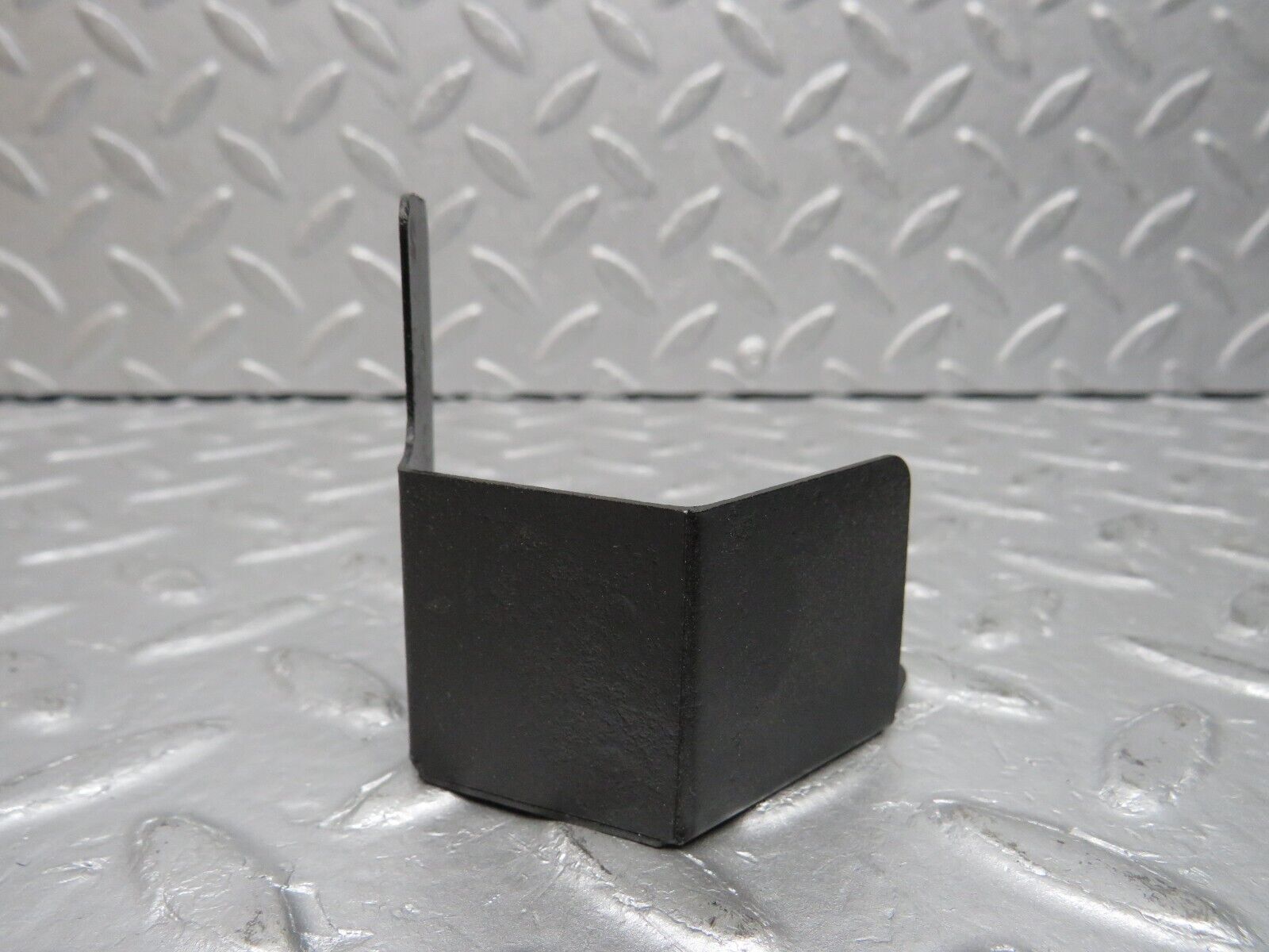 38662 Mercedes-Benz R129 280SL Coupe Steering Box Joint Cover