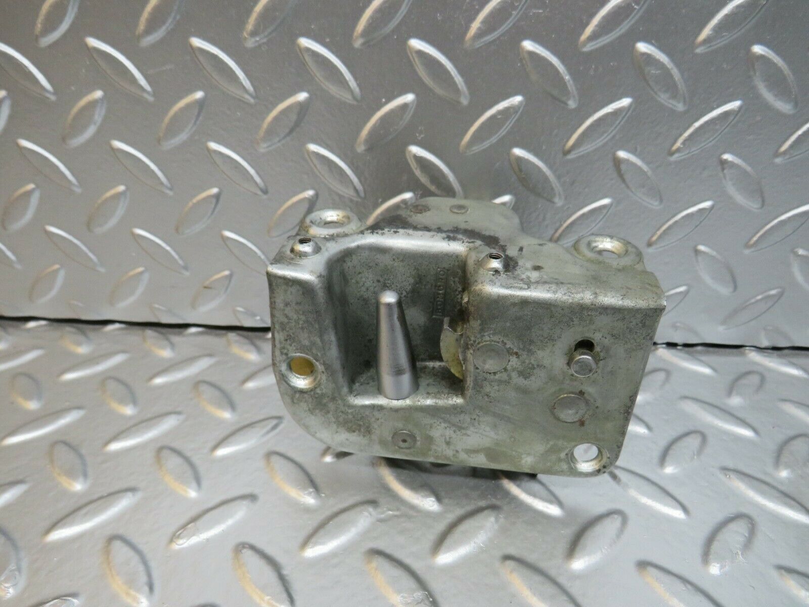 24573 Mercedes-Benz W108 Rear Left Door Lock Mechanism