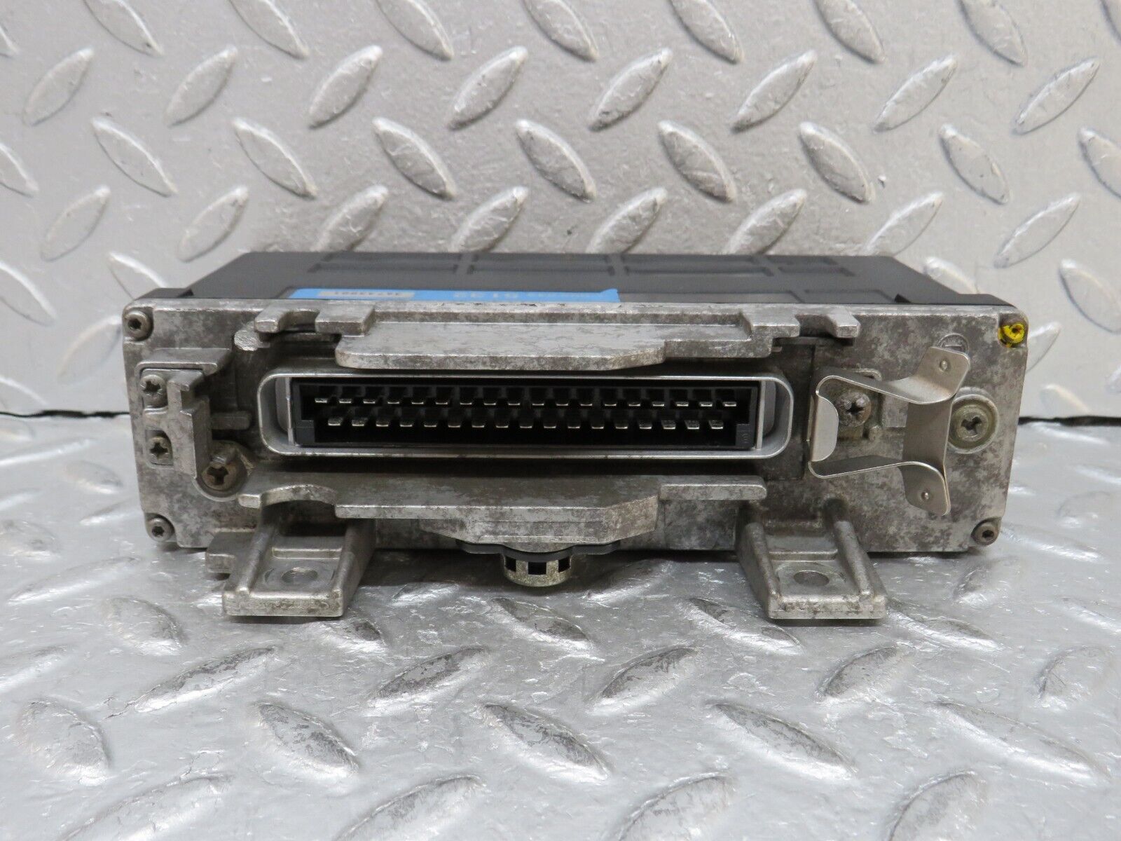 37734 Mercedes-Benz A124 320E Cabriolet ABS Control Unit ECU Bosch 0055455132 0265101020