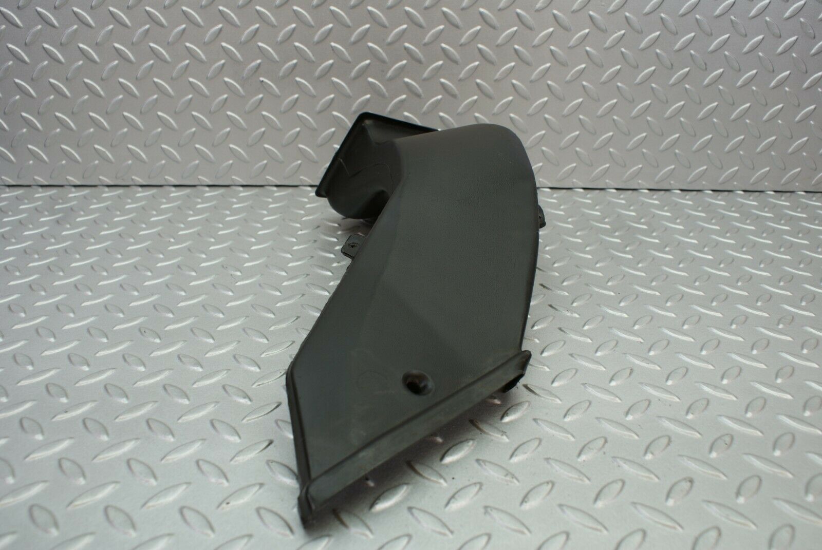 2556 Mercedes-Benz W116 350SE Ventilation Air Duct Right 1168310246