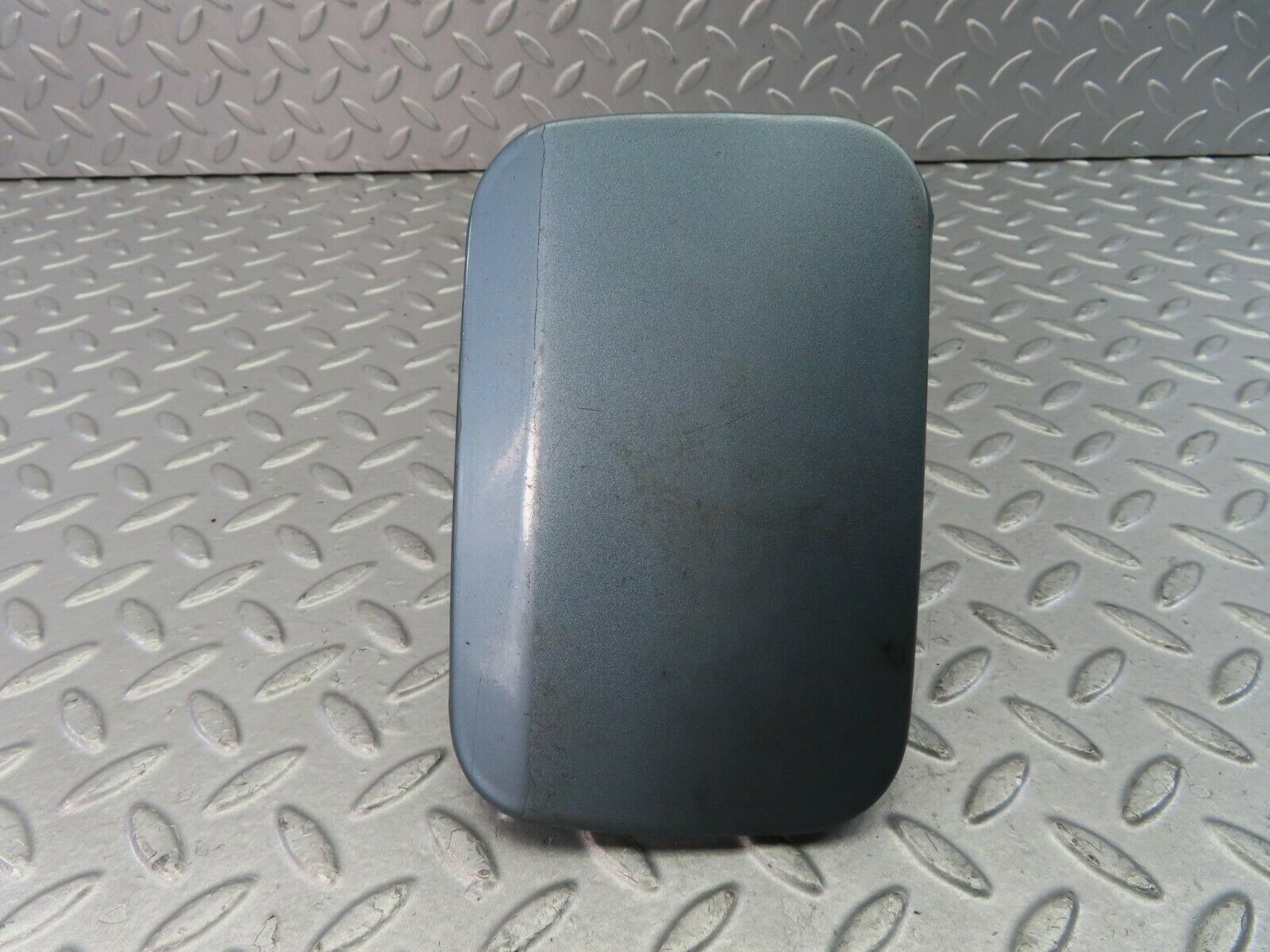 9323 Mercedes-Benz C124 300CE Coupe Fuel Tank Flap Cap 1245841639