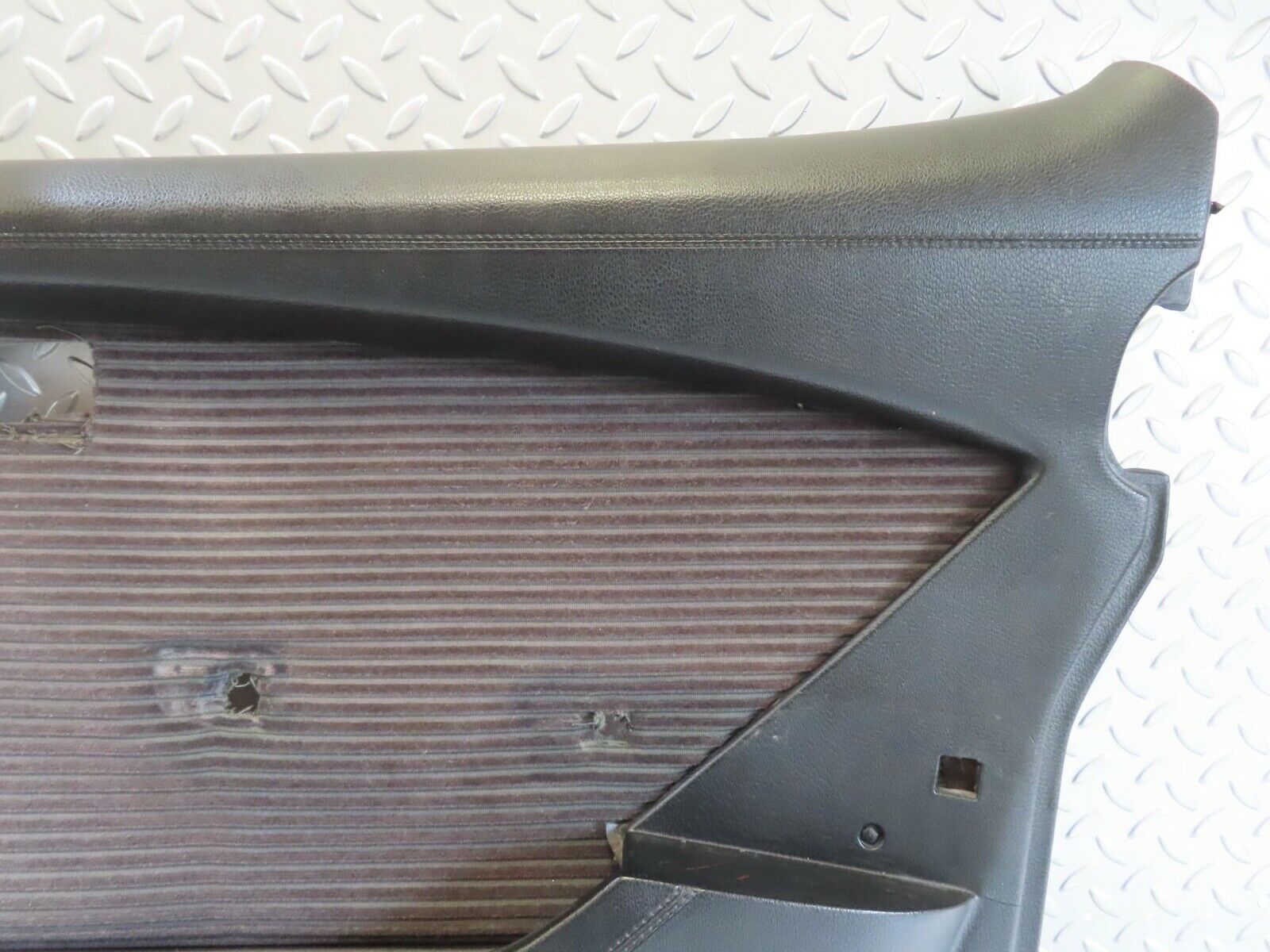 14247 Mercedes-Benz W116 350SE Front Right Door Card Black