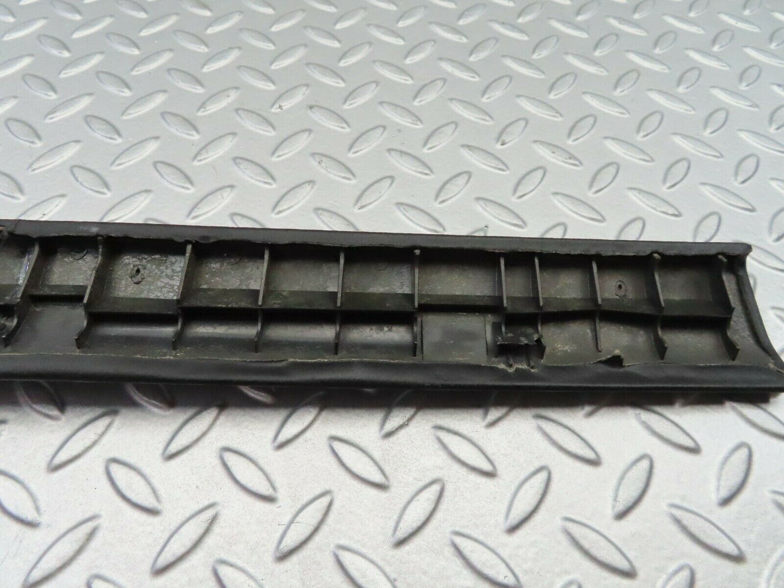 6479 Mercedes-Benz S124 E220 Wagon A Pillar Cover Right Side Black 1246920489