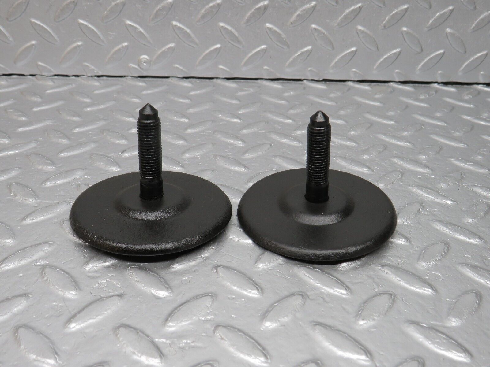 39755 Mercedes-Benz R129 320SL Coupe Engine Mount Bracket Bolt 2x