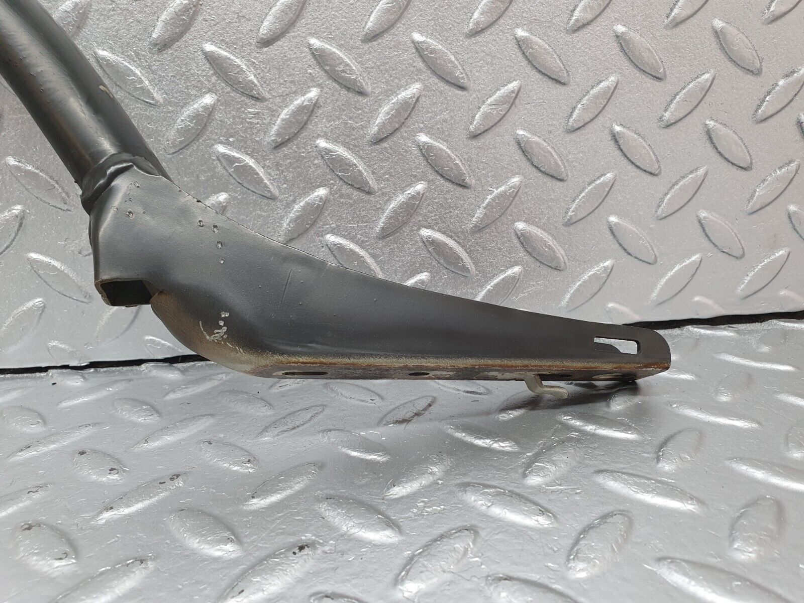 41439 Mercedes-Benz W124 200E Trunk Lid Hinge Right Side