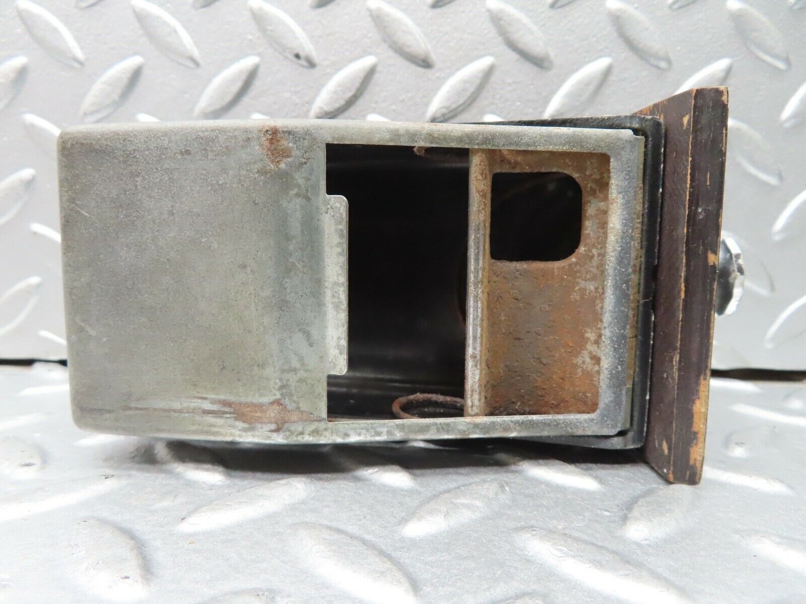 18680 Mercedes-Benz W120 W121 Ponton Dashboard Ashtray