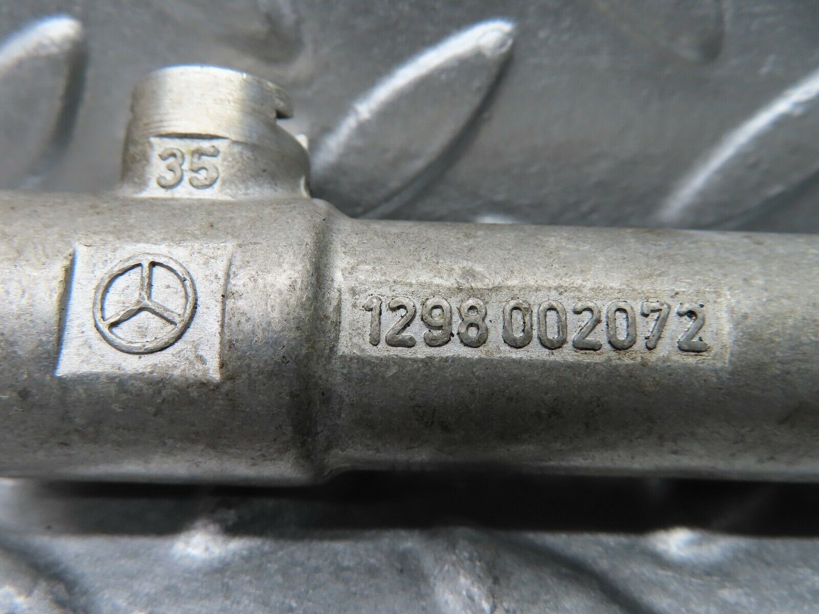 19988 Mercedes-Benz R129 300SL Coupe Roof Folding Hydraulic Cylinder 1298002072